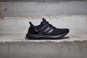 Ultra Boost All Black