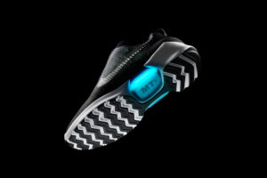 Nike HyperAdapt 1.0 - laetavate akudega ketsid tulevad juba 28. novembril