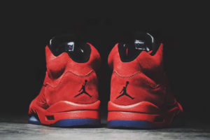 Luksuslik Air Jordan 5 "Red Suede" tuleb sellel nädalavahetusel