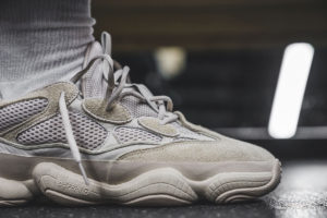 Kanye Westi järgmine kätetöö – adidas YEEZY Desert Rat 500