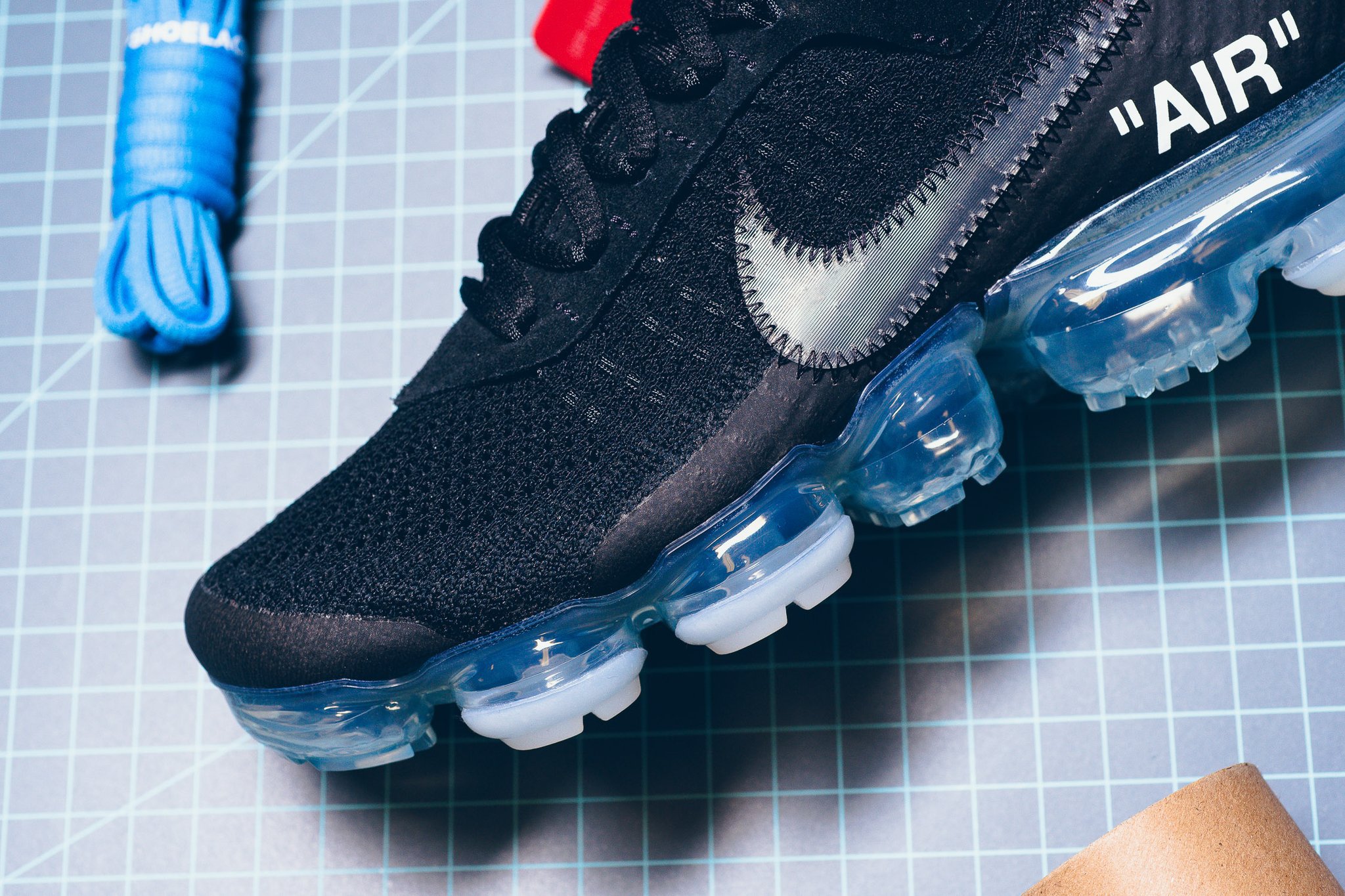 Uus OFF WHITE + Nike Air Vapormax
